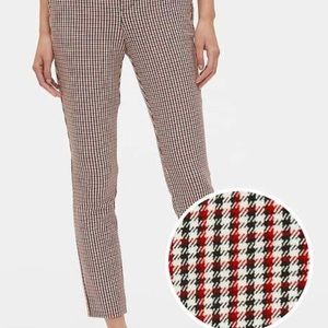 GAP plaid skinny ankle pants. Like new condition!